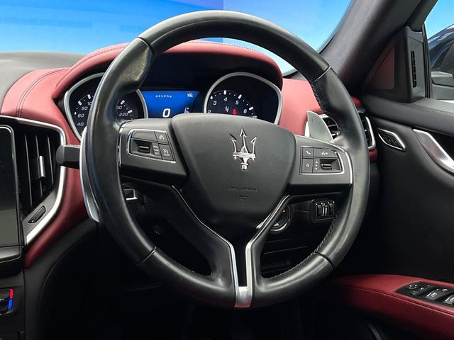 ���n���h�����̃X�������Ȃ��A���ꂢ�ȏ�Ԃ��ێ����Ă���܂��B�e�X�C�b�`���̓�����m�F�ς݂ł��B