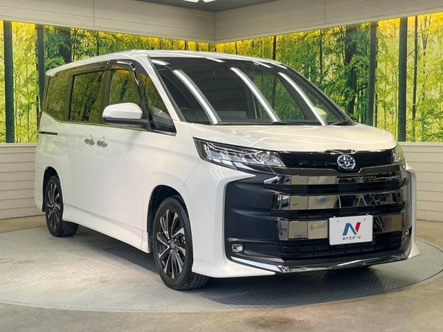 高透明度のガラス皮膜で撥水はもちろん、上質なツヤ・光沢を実現。紫外線や酸性雨から大切な愛車を保護し、色あせ・劣化を防止。「弾スプラッシュコート」、「弾プリミッサコート」からお選びいただけます。