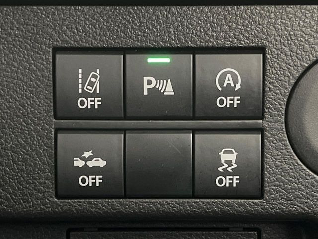 �y�A�C�h�����O�X�g�b�v�z�ԐM����a�؂Œ�Ԃ����ۂɃG���W�����~���A���ʂȔR���̏����}���܂��B�R��������ی�ɂȂ���@�\��G���W���̓u���[�L�𗣂��΍Ďn�����܂��B