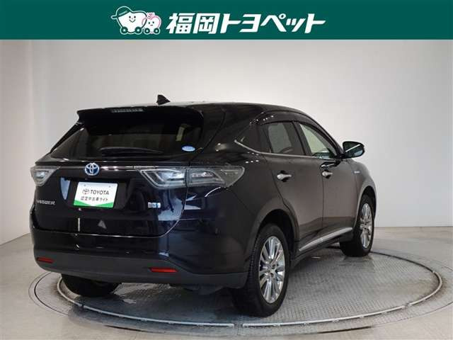 ハリアー2.5 ハイブリッド E-Four プレミアム 4WD