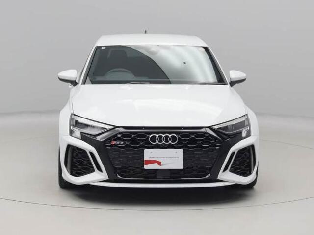 RS3スポーツバック2.5 4WD