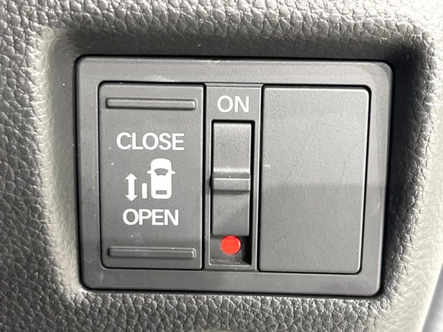 �y�p���[�X���C�h�h�A�z�X�}�[�g�L�[��^�]�Ȃ̃X�C�b�`�ŃX���C�h�h�A�̊J���\���d��������͂����ăh�A���J����K�v�������A���������q�l�ł��A�d���ו��������Ă��鎞�����N�ɊJ���߂ł��܂���