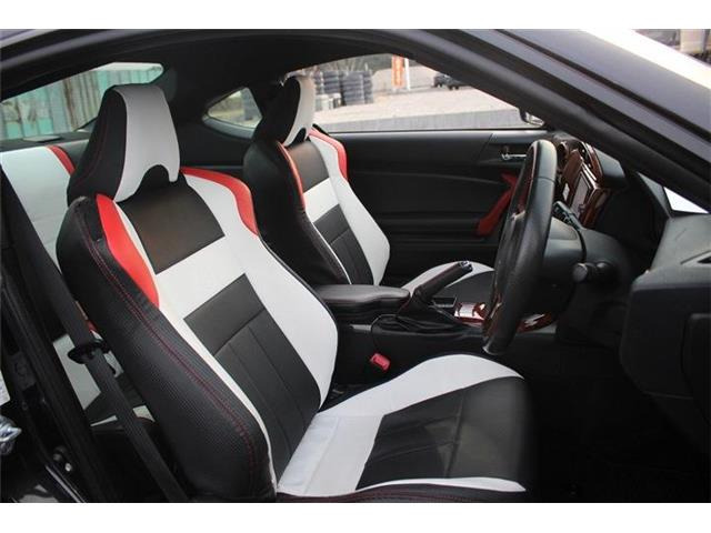 ���Ǝҗl�ւ̔̔��͂��f�肳���Ă��������܂��B �Ԍ������ԗ��̏ꍇ�́A�Ԍ����擾�������x�������z�ŕ\�����Ă���܂��B