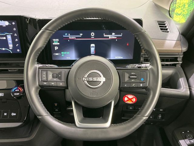 �y�����v�����X�e�A�����O�z�㎿�Ȋv���g�p���邱�ƂŁA��ɂ����������݂ƂĂ��^�]���₷���n���h���ł���