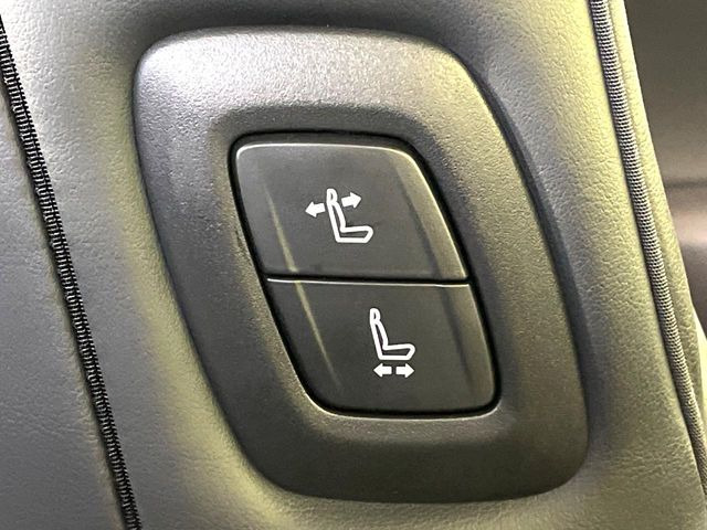 �y�p���[�V�[�g�z�X�C�b�`��ŊȒP�ɃV�[�g�̔��������\!�d��������͂�����܂���!���K�ȃV�[�g�|�W�V�����ɃZ�b�g���āA���K�ȃh���C�u�����y���݂��������B