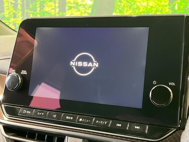 �yBOSE�T�E���h�V�X�e���t������9�^�i�r�z�[���̃i�r�@�\�͂������A���x�ȃ`���[�j���O�\�͂����ڂ���Ă���A�������ȉ��y�����y���݂��������܂���