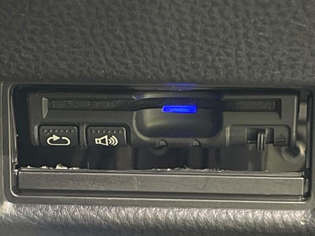 【ETC】高速道路の料金所をストレスなく通過!話題のスポットやサービスエリアに多い「スマートIC」利用時は必須のアイテムです。当店でセットアップを実施、ご納車当日からすぐにご利用いただけます!