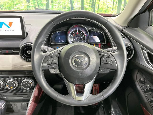 �y�����v�����X�e�A�����O�z�㎿�Ȋv���g�p���邱�ƂŁA��ɂ����������݂ƂĂ��^�]���₷���n���h���ł���