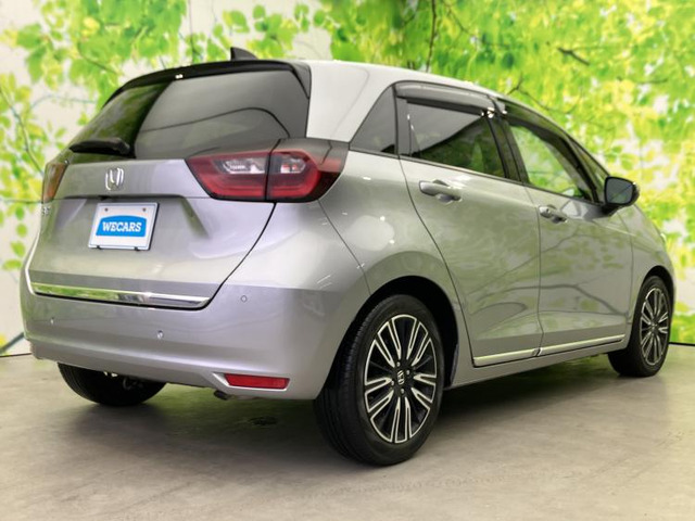 フィット1.3 リュクス