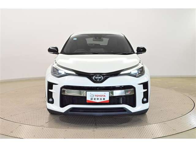 C-HRハイブリッド 1.8 S GR スポーツ