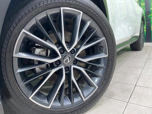 �y����20�C���`�A���~�z�C�[���z�O�ςɃ}�b�`���������A���~�z�C�[���𑕒����Ă���܂��B�e��ЊO�A���~�z�C�[����A�X�^�b�h���X�^�C�����戵�����Ă���܂��B���񂲑��k����������