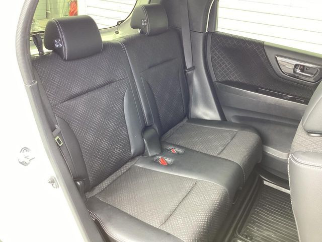 �㕔���Ȃ��C�ɂȂ�悤�ȃL�Y�E�����ւ��蓙�A�傫�ȃ_���[�W�͂Ȃ��A�ǍD�ȏ�Ԃł��B