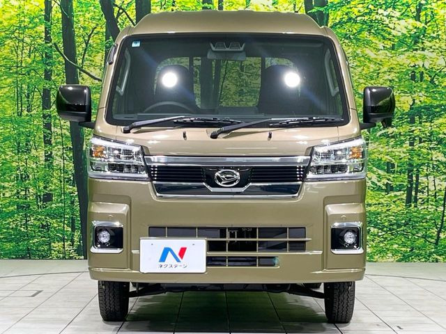 ���Ђł́A�S�ԁw�C�����Ȃ��x�̂��Ԃ̂ݎ�舵���Ă���܂��B��C�o�C���[�ɂ�錵�I�����d����̌�A���Ɍ�̎ԗ��`�F�b�N���s���A�l�N�X�e�[�W���F�肵�����i���Ȓ��ÎԂ����񋟂��Ă���܂��B