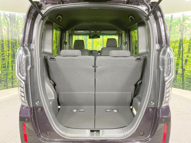 ���i�̂���������ʋ΁A���}���ɏ\���ȉ׎��X�y�[�X���m�ۂ��Ă���܂��B�Z�J���h�V�[�g��|���ƁA�傫�ȉו��̐ύڂ��\�ł���