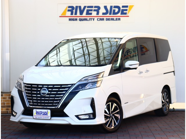 セレナ2.0 ハイウェイスターV