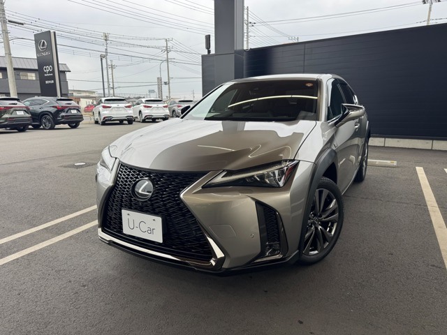 UX200 Fスポーツ