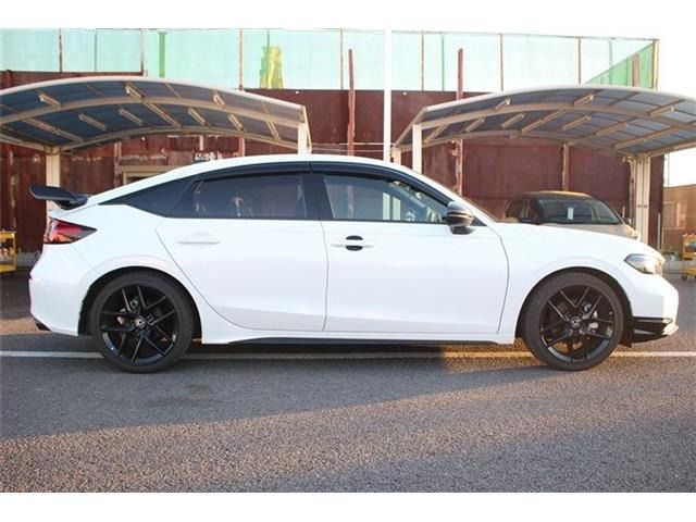 ���Ǝҗl�ւ̔̔��͂��f�肳���Ă��������܂��B �Ԍ������ԗ��̏ꍇ�́A�Ԍ����擾�������x�������z�ŕ\�����Ă���܂��B