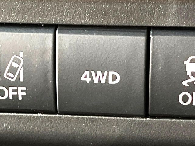 4WD�̂��Ԃł��̂ŁA�ᓹ�ł����S�ł���~��n�n��ɂ��Z�܂��̕��ȊO�ɂ��A�E�B���^�[�X�|�[�c����̕���~��n��֋A�Ȃ����@�������ɂ���������!