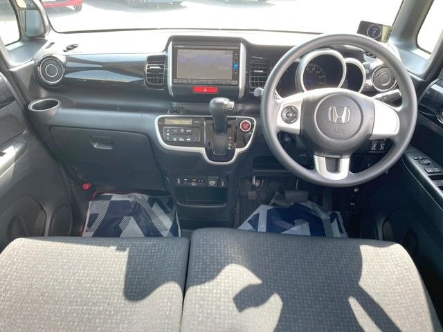 N-BOXカスタムG SSパッケージ ブラックスタイル