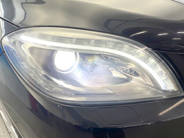 ��HID�w�b�h���C�g:���邭�O�����Ƃ炵�Ă����̂ŁA���V����Ԃ̑��s�������E�ǍD�ň��S���Ă���肢�������܂��B