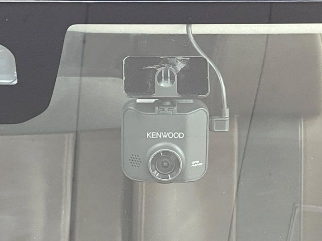 �y�h���C�u���R�[�_�[�z���S�E���S�ȃJ�[���C�t�ɕK�{�̃h���C�u���R�[�_�[�𑕔�!���s���͂������A������^�]�⎖�̂ɑ��������ۂ̏󋵂��f���ŋL�^���A����̃��X�N�ɔ����܂��B