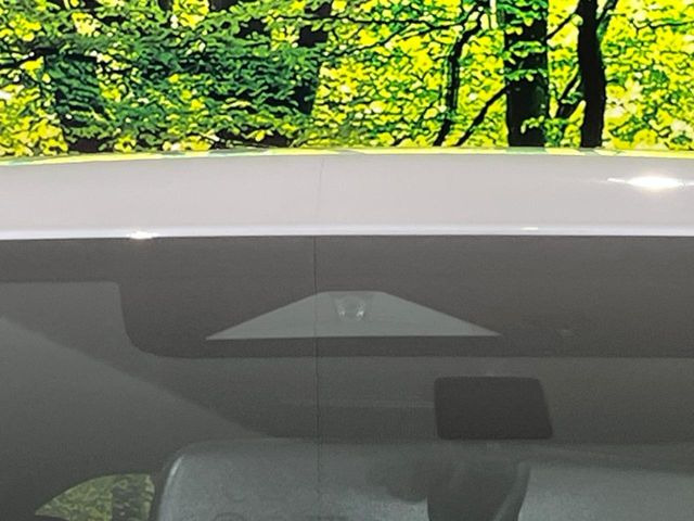 �y�O�He-Assist�z���s���ɑO���̎ԗ�����F�����A�Փ˂������Ȏ��͌x��ƃu���[�L�ŏՓˉ���Ɣ�Q�y�����A�V�X�g�B�����S�Ƀh���C�u�����y���݂��������܂��B