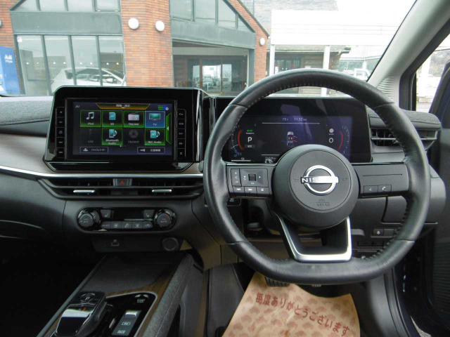 ノートオーラ1.2 G FOUR 4WD