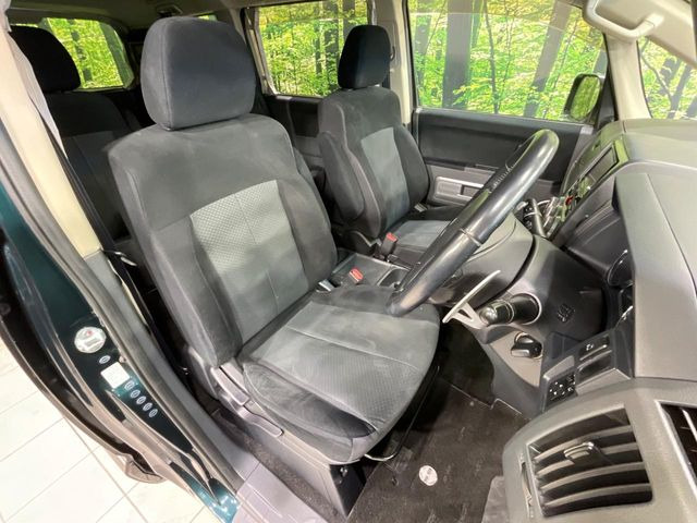 �^�]�ȃV�[�g���͎g�p�������Ȃ��A�ǍD�ȏ�ԂƂȂ��Ă��܂��B���J�Ɏg���Ă������Ƃ��悭�킩��܂��ˁB