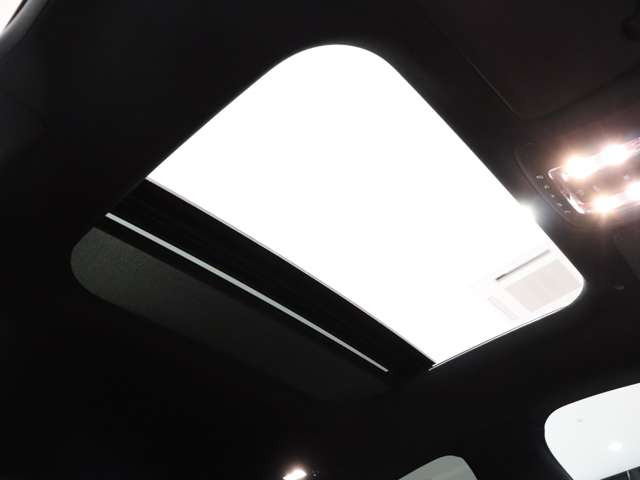 CLAクラスCLA250 4マチック AMGラインパッケージ 4WD