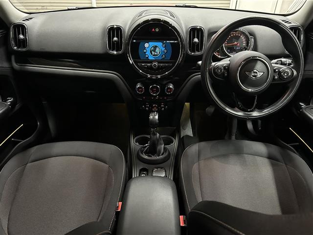 ミニクロスオーバークーパー D