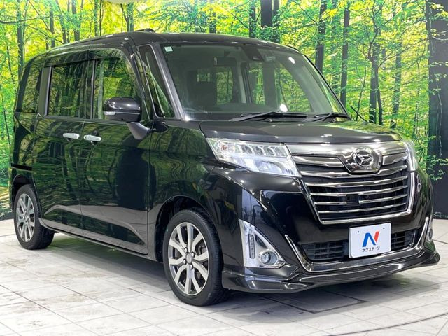 高透明度のガラス皮膜で撥水はもちろん、上質なツヤ・光沢を実現。紫外線や酸性雨から大切な愛車を保護し、色あせ・劣化を防止。「弾スプラッシュコート」、「弾プリミッサコート」からお選びいただけます。