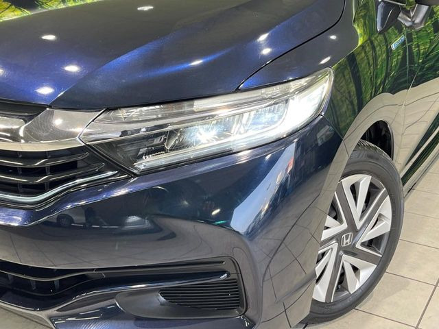 �yLED�w�b�h���C�g�z���V����ԑ��s�����ǍD�Ȏ��E���m�ۂ����S���ĉ^�]�ł��鍂�P�xLED�w�b�h���C�g�𑕔�!�_�����x�������A����d�͂��}�����Ă��܂��B