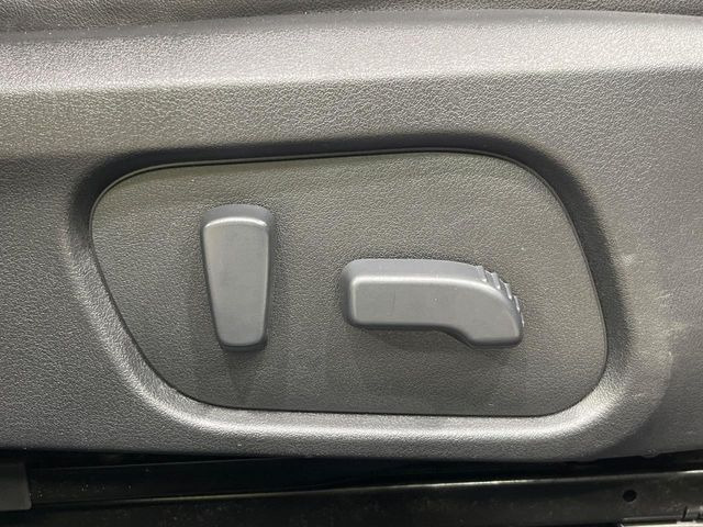 �y�p���[�V�[�g�z�X�C�b�`��ŊȒP�ɃV�[�g�̔��������\!�d��������͂�����܂���!���K�ȃV�[�g�|�W�V�����ɃZ�b�g���āA���K�ȃh���C�u�����y���݂��������B