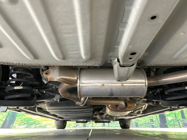 下回りがきれいなうちに、防錆加工の施工がオススメ。降雪地域はもちろん、沿岸部にお住いの方や、趣味でマリン・ウィンタースポーツをされる方にご好評いただいております。