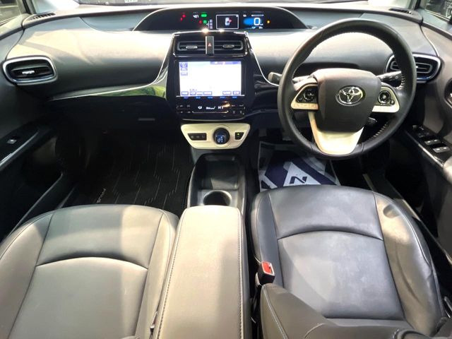 プリウス1.8 S ツーリングセレクション