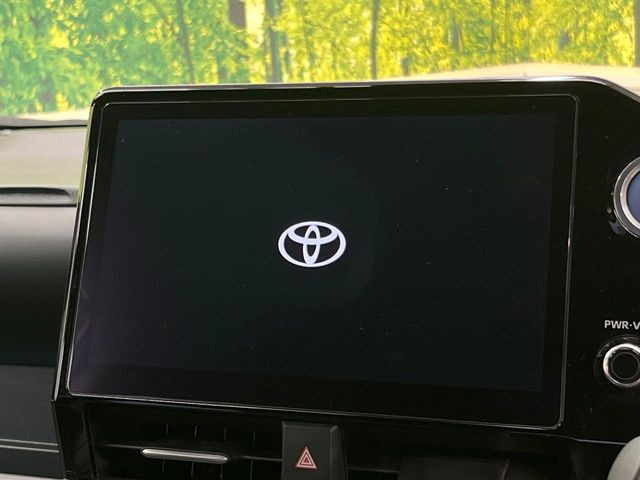 【10.5インチ ディスプレイオーディオ】大画面のディスプレイはAppleCarPlayやAndroidAutoが利用可能。大きな画面でスマホナビアプリ等が利用いただけます♪