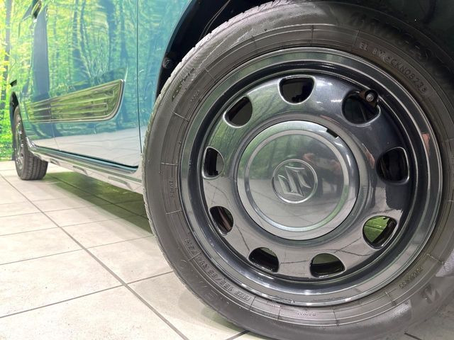 �y����14�C���`�A���~�z�C�[���z�O�ςɃ}�b�`���������A���~�z�C�[���𑕒����Ă���܂��B�e��ЊO�A���~�z�C�[����A�X�^�b�h���X�^�C�����戵�����Ă���܂��B���񂲑��k����������