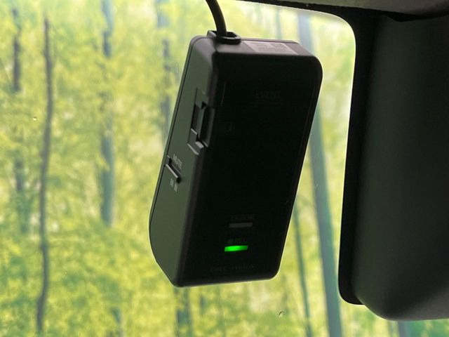 �y�h���C�u���R�[�_�[�z�h���C�u���R�[�_�[����!���s���͂������A������^�]�⎖�̂ɑ��������ہA�f���ŋL�^���A����̃��X�N�ɔ����܂��B���L�^�pSD�J�[�h�͂��q�l�����g�ł��������������K�v������܂��B