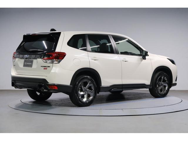 フォレスター1.8 STI スポーツ 4WD