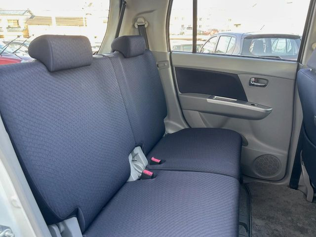 �L�X�Ƃ���2��ڃV�[�g�͋��Z���������A���S�n�����K!�F�B��Ƒ��Ƃ̂��o�����ɂ҂�����ł��B�x�r�[�V�[�g��`���C���h�V�[�g�g�p�������K�ɂ��߂�������������\���ȋ�Ԃ��m�ۂ��Ă��܂��B