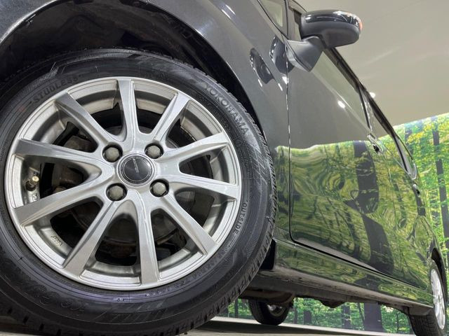 �y����14�C���`�A���~�z�C�[���z�O�ςɃ}�b�`���������A���~�z�C�[���𑕒����Ă���܂��B�e��ЊO�A���~�z�C�[����A�X�^�b�h���X�^�C�����戵�����Ă���܂��B���񂲑��k����������