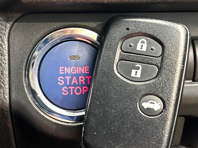 �y�L�[���X�z�������ꂽ�ꏊ����ł��{�^����Ńh�A�̊J���E�{�����ł���̂łƂ��Ă��֗�!�h�A�̌�������ɏ������邱�Ƃ�����܂����