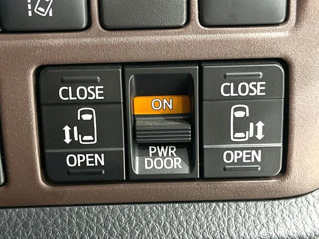 �y�����p���[�X���C�h�h�A�z�X�}�[�g�L�[��^�]�Ȃ̃X�C�b�`�Ō�ȗ����X���C�h�h�A�̊J���\���d��������͂����ăh�A���J����K�v�������A�����Ȃ��q�l�ł��ȒP�ɊJ���߂ł����K�ł���