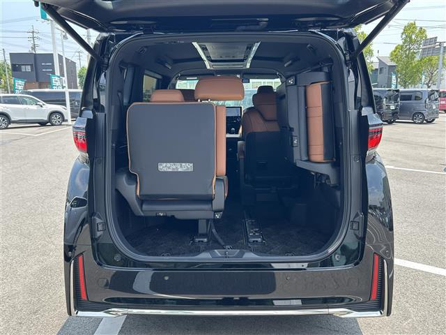 ヴェルファイアハイブリッド 2.5 Z プレミア