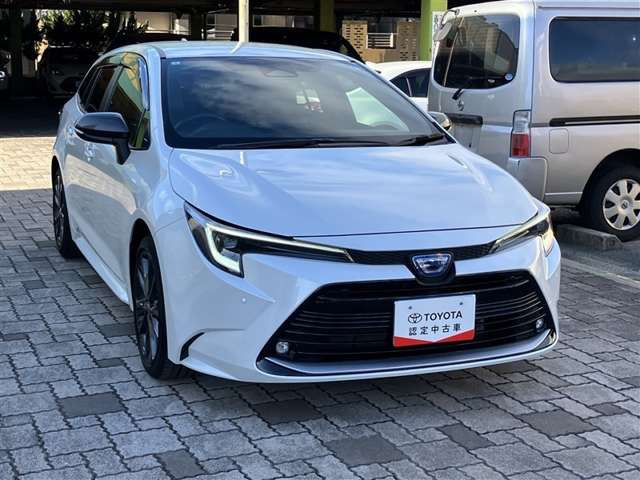 カローラツーリング1.8 ハイブリッド W×B