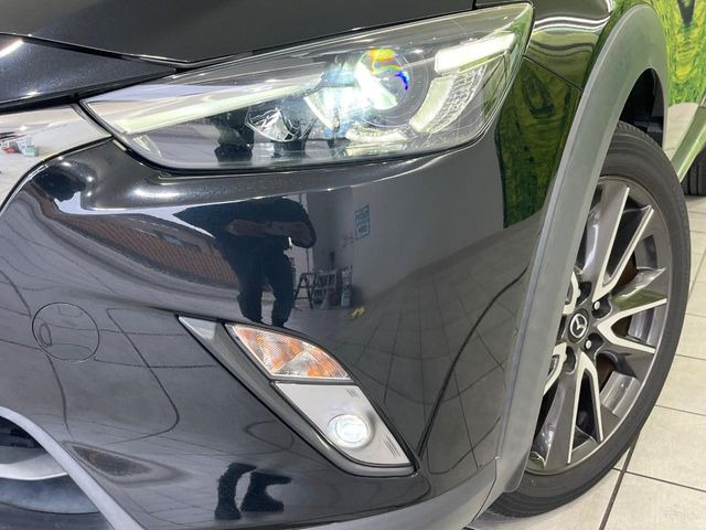 �yLED�w�b�h���C�g�z���V����ԑ��s�����ǍD�Ȏ��E���m�ۂ����S���ĉ^�]�ł��鍂�P�xLED�w�b�h���C�g�𑕔�!�_�����x�������A����d�͂��}�����Ă��܂��B