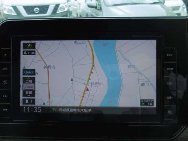 ノートオーラ1.2 G FOUR 4WD