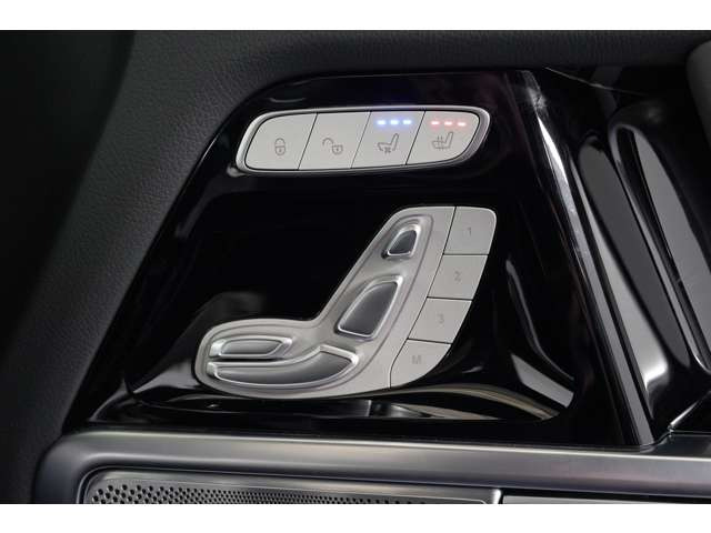 �y���y���C�I�t�@�N�g���[�Z���^�[�z�A���Ԑ��H��n�����J�j�b�N�̂ق��A �T�[�r�X�X�^�b�t���ݐЂ��v���ɂ�����ꂪ�\�ł��B�Z�[�t�e�B���[�_�[�ɂĂ��q�l�̂�����܂Ńs�b�N�A�b�v�T�[�r�X���s���Ă���܂��B