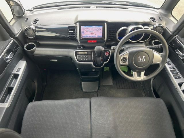 N-BOXカスタムG Lパッケージ