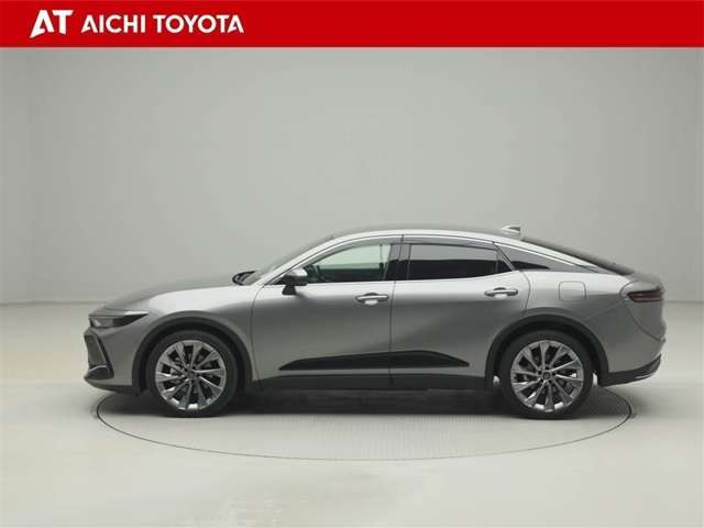 クラウンクロスオーバー2.5 G アドバンスト レザー パッケージ E-Four 4WD